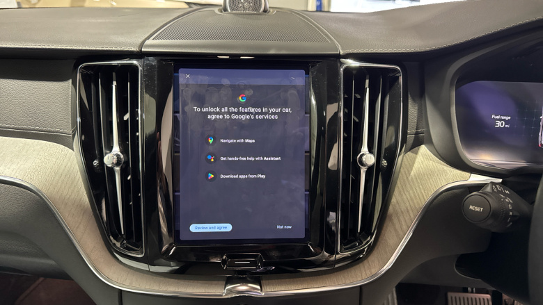 Volvo XC60 2.0 T8 [455] RC PHEV Ultimate Dark 5dr AWD Gtron Estate